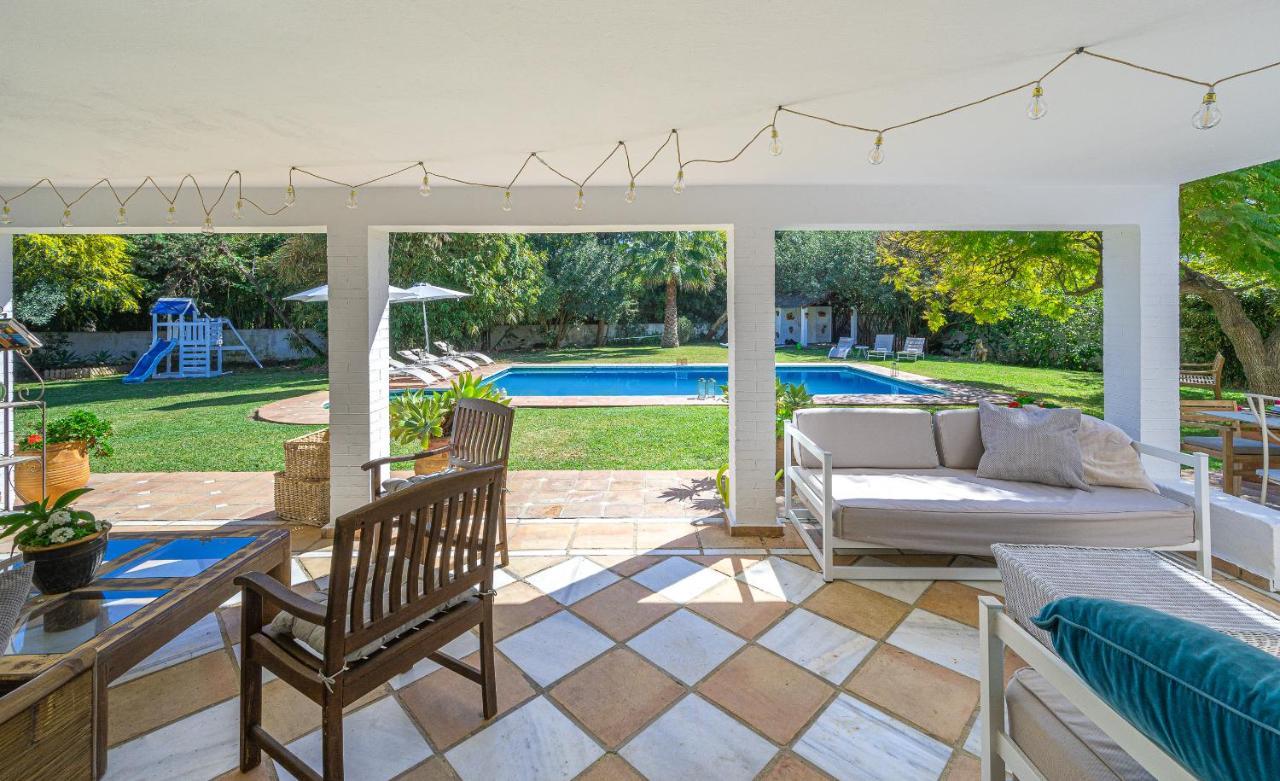 Banus 10 Minutos Villa Естепона Екстериор снимка