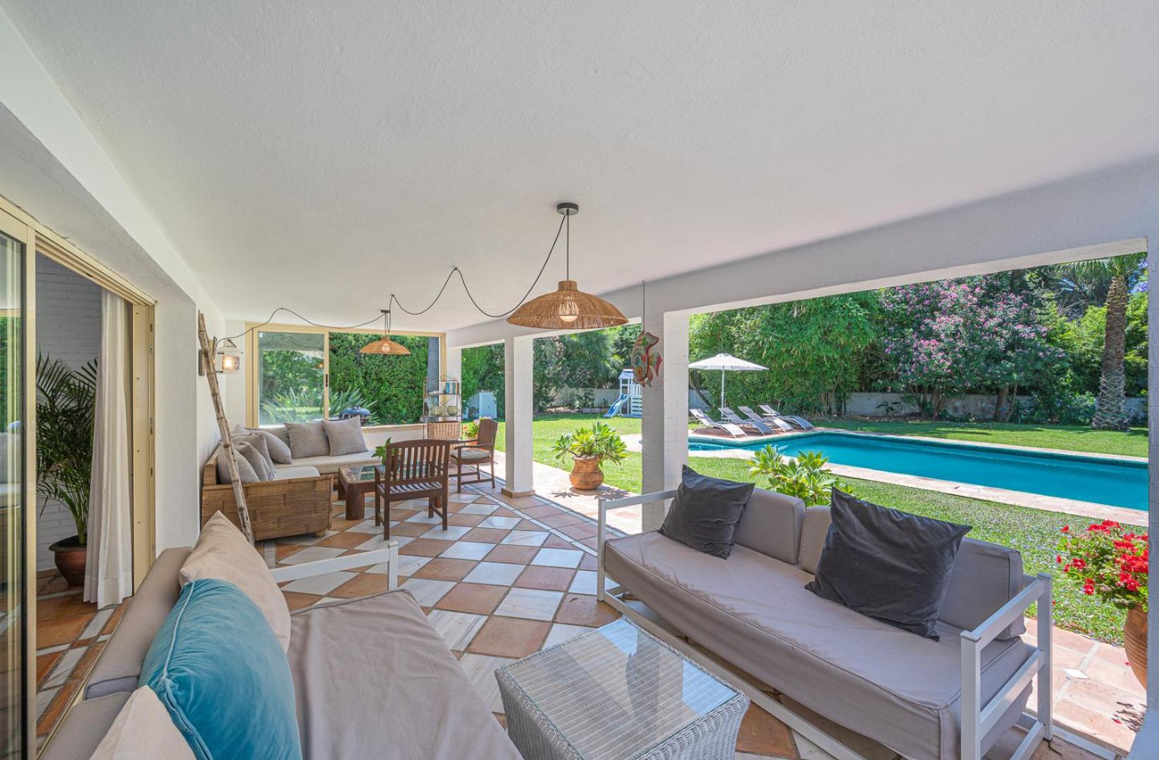Banus 10 Minutos Villa Естепона Екстериор снимка